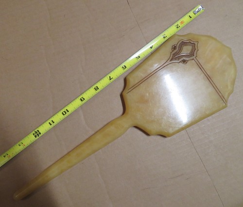 Vintage art deco bakelite hand - art,